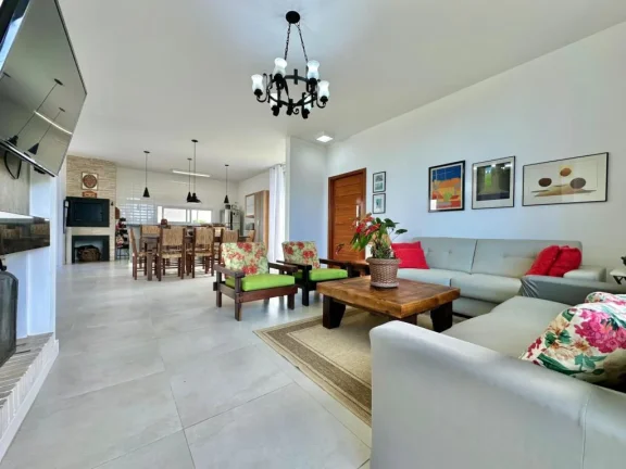 Imagem Casa em Condominio 3 Dormitórios - Bairro Atlantida Sul