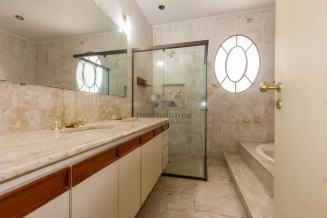Imagem Apartamento 3 quartos, 1 suite, 2 vagas, 267 m²
