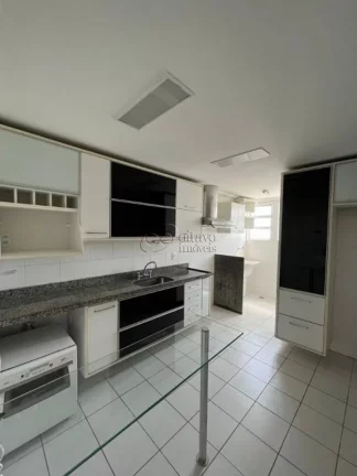 Imagem Casa de Condomínio com 3 Quartos e 3 banheiros à Venda na Glória 499 mil