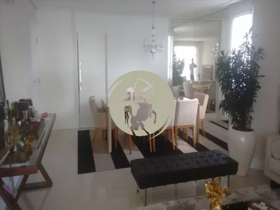 Imagem COBERTURA DUPLEX CINEMATOGRÁFICA PRÓXIMA A PRAIA