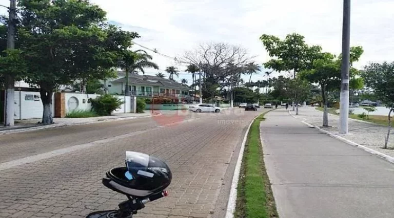 Imagem Terreno com área total de 967 m² na Henrique Terra - Palmeiras - Cabo Frio
