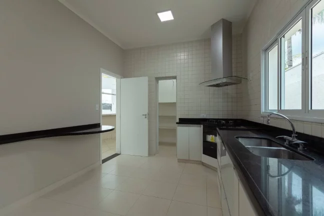 Imagem Casa com 4 dormitórios à venda no Alphaville Campinas/SP