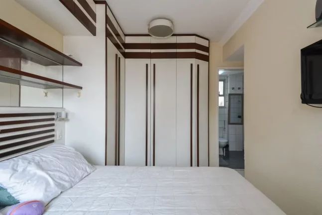 Imagem Apartamento à venda em São Paulo, Vila Gumercindo, com 3 quartos, 76m2