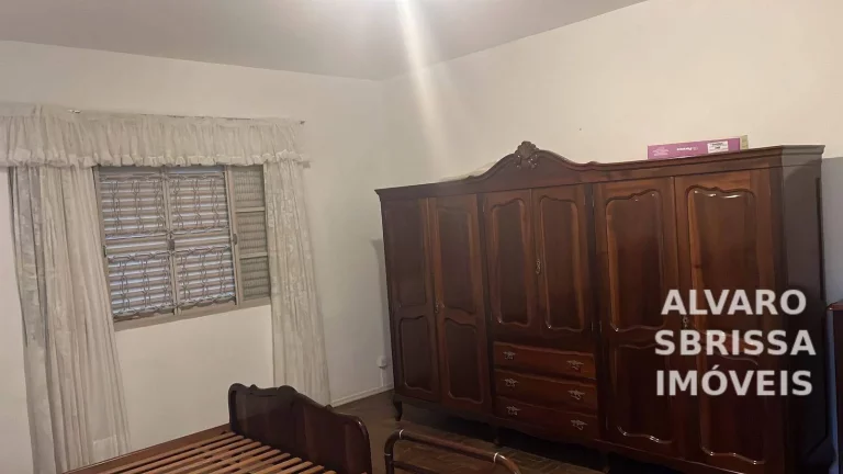 Imagem Casa ampla com 453 m2 para uso comercial ou residencial á venda com 3 dormitórios no B Brasil região nobre da cidade de Itu SP
