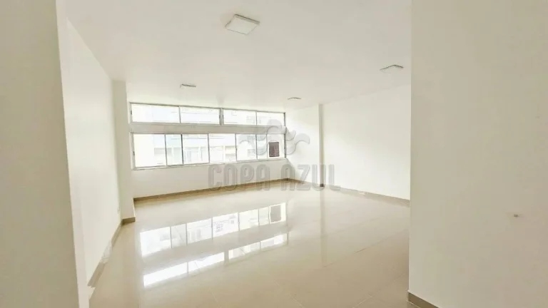 Imagem Copacabana - Residencial › Apartamento com 3 quarto(s) a Venda