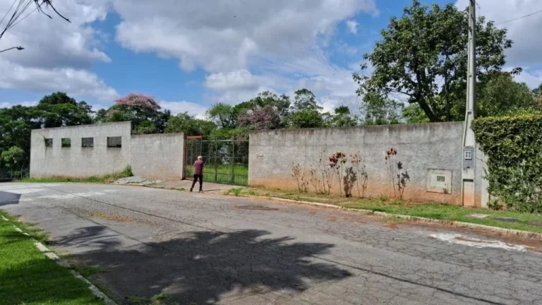 Imagem Terreno à venda, 2313 m² por R$ 595.000,00 - Parque Alvorada - Suzano/SP