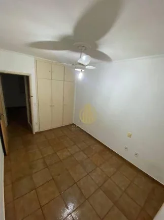 Imagem Apartamento Térreo Fundos com 3 dormitórios com 1 suíte à venda, 117 m² por R$ 350.000 - Condomínio Itamaraty - Ribeirão Preto/SP
