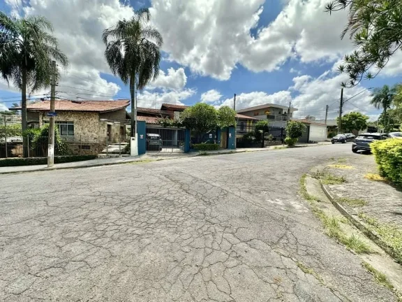Imagem Jd. Jussara / S. Paulo - Charmosa 4 dorm/2ste, jardim privativo c/ gourmet!