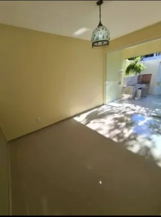 Imagem CASA DÚPLEX EM CONDOMÍNIO COM PISCINA ACEITA FINANCIAMENTO FREGUESIA