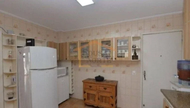 Imagem Apartamento com 120 m², 3 dormitórios, sendo 1 suíte, 2 banheiros e 2 vagas de garagem, com possi...