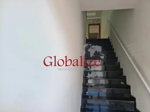 Imagem Casa Sobreposta Alta à venda no bairro do Embaré em Santos por R$ 1.135.000,00