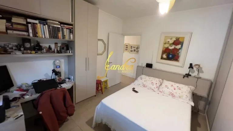 Imagem Excelente Casa no Centro de Xangri-lá! de esquina