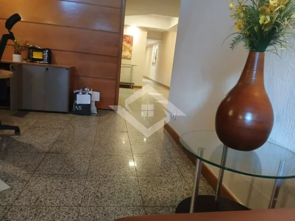 Imagem Vende Cobertura Duplex 180m2 com 4 quartos - 2 suítes e 2 vagas