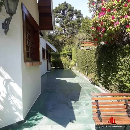 Imagem Casa a Venda no Condomínio Jardim Véu da Noiva.