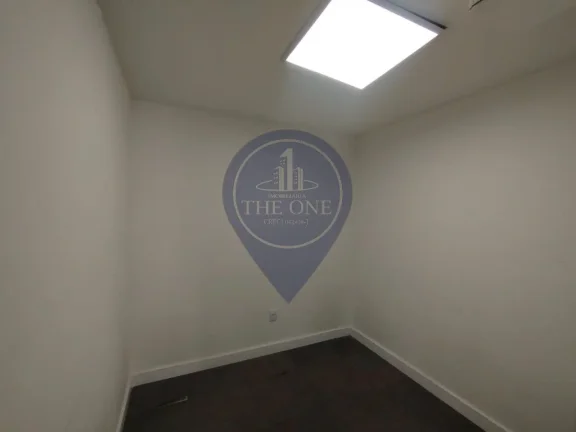 Imagem Locação de Sala Comercial de Alto Padrão no Jardim Europa, São Paulo-SP: 8 salas, 4 banheiros, 338m².