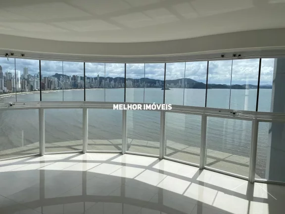 Imagem Apartamento Frente Mar à Venda com 04 Suítes sendo 01 Máster Localizado em Balneário Camboriú - SC