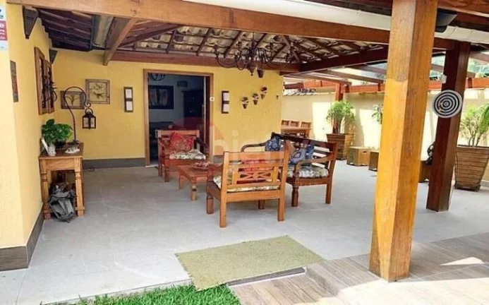 Imagem Casa com 3 dormitórios à venda, 200 m² - Ogiva - Cabo Frio/RJ