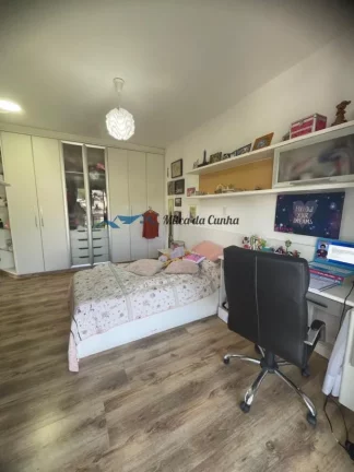 Imagem Casa para Venda no Condomínio Swiss Park Com 5 dormitórios, 3 Suítes, 4 vagas, Piscina, 542,46m², São Bernardo do Campo