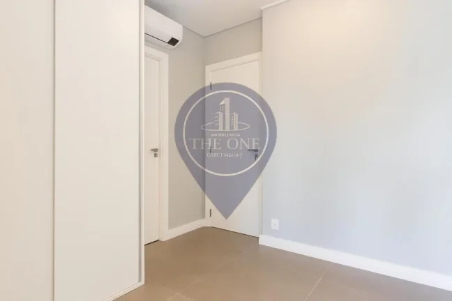 Imagem Imperdível: Apartamento à venda na Vila Nova Conceição, São Paulo-SP. 3 quartos, 2 suítes, 2 salas, 3 banheiros, 2 vagas de garagem, 134m².