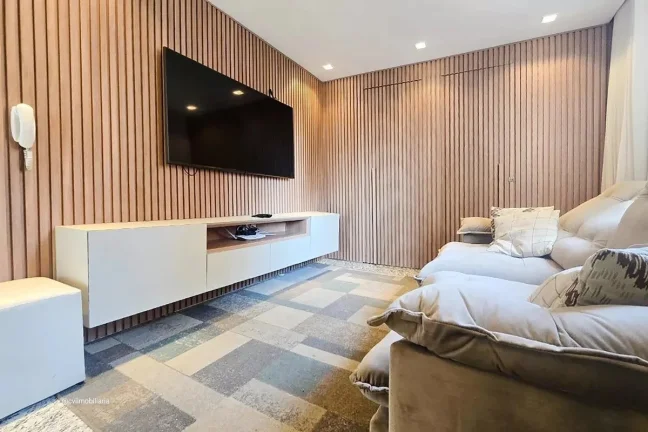 Imagem Este apartamento localizado em Belo Horizonte oferece uma combinação perfeita de conforto e pratic...