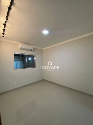 Imagem Casa com 3 dormitórios à venda, 156 m² por R$ 420.000,00 - Jardim Bandeirantes - Itumbiara/GO