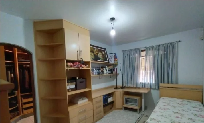 Imagem Sobrado com 5 dormitórios à venda, 340 m² por R$ 750.000,00 - Jardim Das Oliveiras - Jacareí/SP