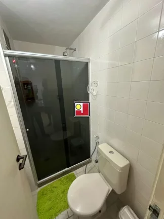 Imagem Vendo 1Q Praia da Barra, 2 vagas, frente mar e lagoa, sol nasc, depd, cozinha grande, ÔNIBUS, clube, tênis, squash, futebol, piscina, churrasqueira,