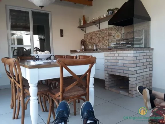 Imagem Linda Casa no cond. Reserva Granja Vianna - Jd. Passargada