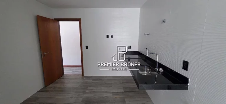 Imagem Apartamento Garden com 3 dormitórios à venda, 146 m² por R$ 950.000 - Alto - Teresópolis/RJ