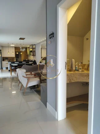 Imagem Casa 3 dormitórios (3 Suítes), 2 vagas, Piscina, Condomínio Viva, Jacareí.