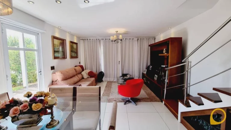 Casa de Condomínio com 3 Quartos à Venda, 162 m² em Recreio Dos Bandeirantes - Rio De Janeiro