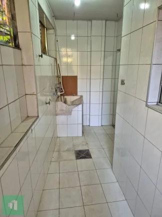 Imagem Sobrado à venda em São Paulo, Vila Fachini, com 2 quartos