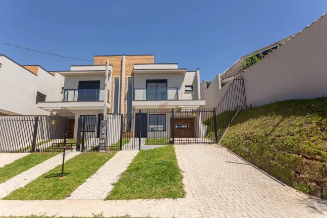 Imagem SOBRADO com 3 dormitórios à venda com 151.57m² por R$ 690.000,00 no bairro Atuba - CURITIBA / PR