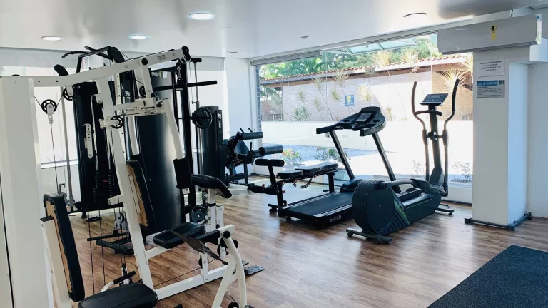 Imagem Apartamento com 1 dormitório à venda, 43 m por R$ 890.000,00 - Riviera