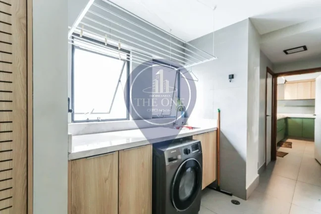Imagem Imperdível apartamento de luxo em Perdizes, São Paulo-SP: 4 quartos, 3 suítes, 2 salas, 5 banheiros, 3 vagas de garagem, 220m² de área.