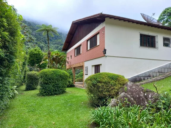 Imagem Casa à venda, 270 m² por R$ 1.150.000,00 - Granja Guarani - Teresópolis/RJ