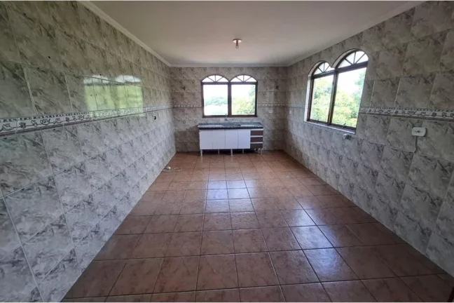 Imagem Casa para locação com 290m², 3 dormitórios, sendo 1 suíte, 4 vagas de garagem coberta e edícula com quarto e banheiro por R$4.500,00 - Vila Jaguara-SP