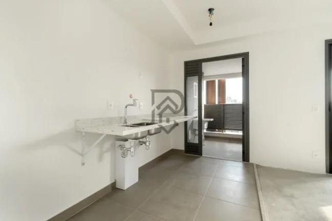 Imagem Apartamento andar alto visita livre proximo metrô faria lima