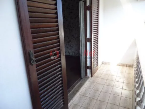Imagem Sobrado para Venda na Vila Gilda, 4 dormitórios, 2 suítes, 2 vagas, 224 m²