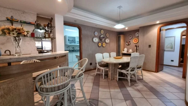 Imagem Apartamento com 3 dormitórios à venda, 130 m² - Pitangueiras - Guarujá/SP