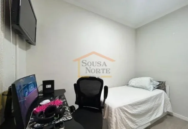 Imagem Casa em condomínio com 90 m². Possui 3 dormitórios, sendo 1 suíte, 3 banheiros, sendo 2 lavabos,...