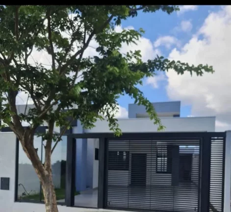 Imagem Alto Padrão para Venda em Maringá, Jardim Espanha, 3 dormitórios, 1 suíte, 2 banheiros, 2 vagas