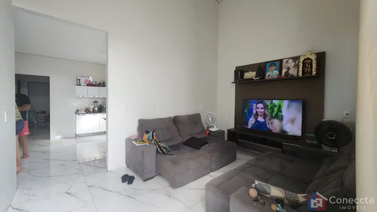 Imagem Casa de Alto Padrão à Venda no Bairro Alvorada – Patos de Minas/MG | 3 Quartos e Suíte