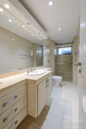Imagem Itaim Bibi Venda - 2 quartos - 2 vagas - 177m²