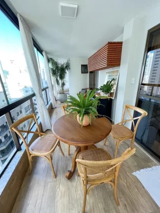 Imagem Apartamento Quadra Mar com 3 suítes à venda na Barra Norte em Balneário Camboriú
