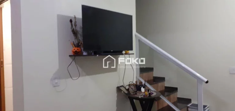Imagem Sobrado com 2 dormitórios para alugar, 100 m² por R$ 2.250,00/mês - Vila Rosália - Guarulhos/SP