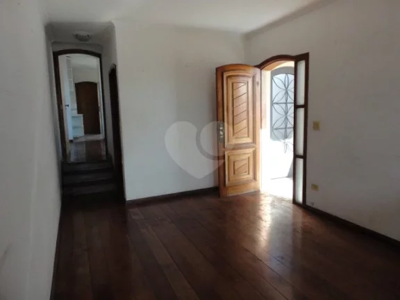 Imagem Casa à venda com 3 quartos, sendo 3 suítes, em Butantã, São Paulo - SP