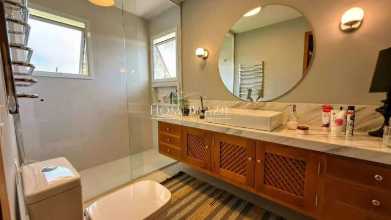Imagem Casa à venda, com 2 quartos, 450m2