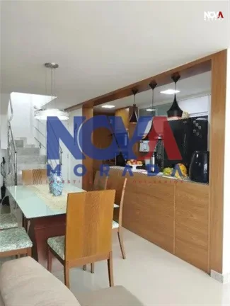 Imagem Venha Morar em Itapuã, na quadra do Mar! Apartamento com lazer privativo onde se tem uma linda vist...