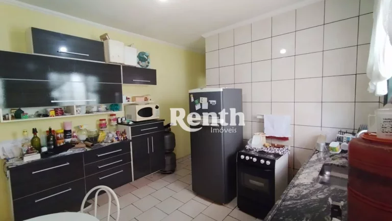Imagem Casa com 2 dormitórios à venda, 100 m² por R$ 280.000 - Jardim Residencial das Palmeiras - Rio Claro/SP